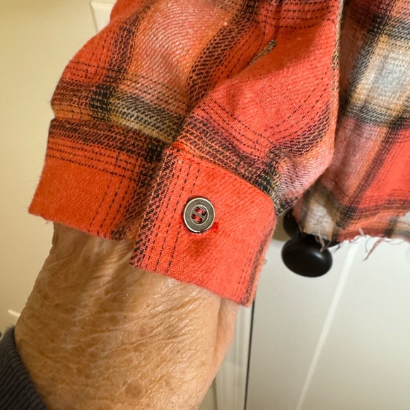 POL Oversized Red Plaid Flannel Tunic Length Top - Picture 4 of 8